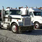 J&D Equipment Hauling iOS Icon