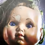 Creepy Booth - Manipulate your friends face into a terrifying monstrosity iOS Icon